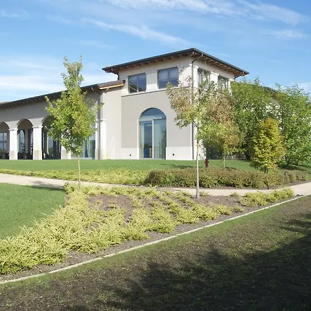 巴托罗米亚公寓酒店 巴托洛梅阿镇