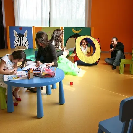 酒店 巴托罗米亚公寓酒店