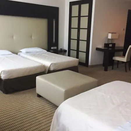 巴托罗米亚公寓酒店 巴托洛梅阿镇