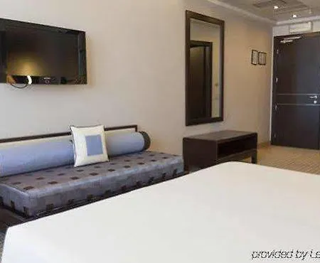 巴托罗米亚公寓酒店 巴托洛梅阿镇