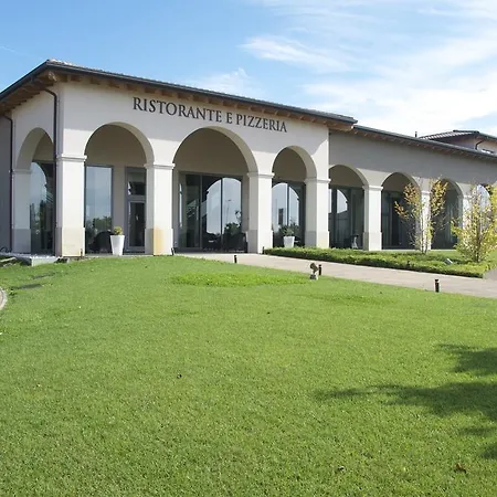 & Bartolomea Hotel