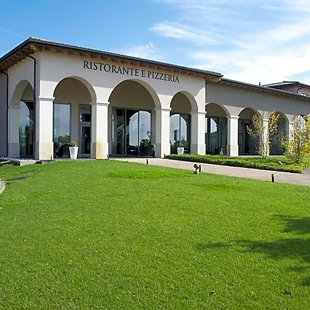 & Bartolomea
