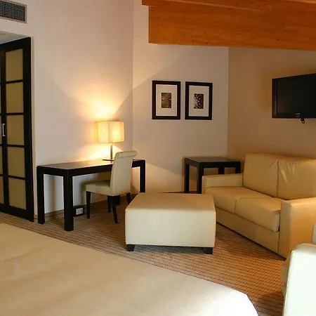 Hotel & Bartolomea Villa Bartolomea