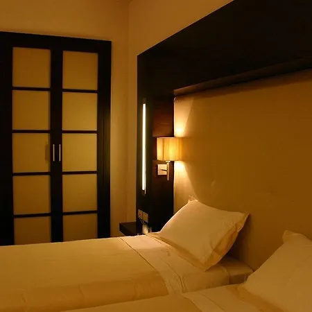 Hotel & Bartolomea